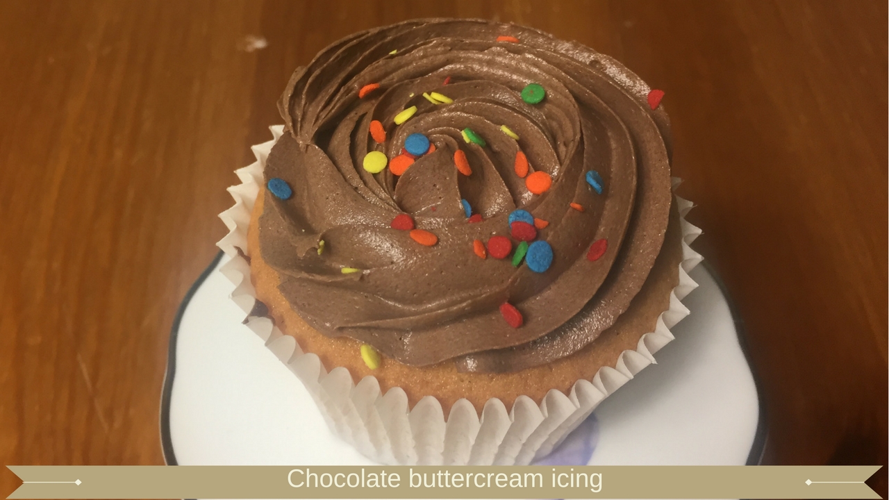 Chocolate buttercream icing : Chocolate Buttercream
