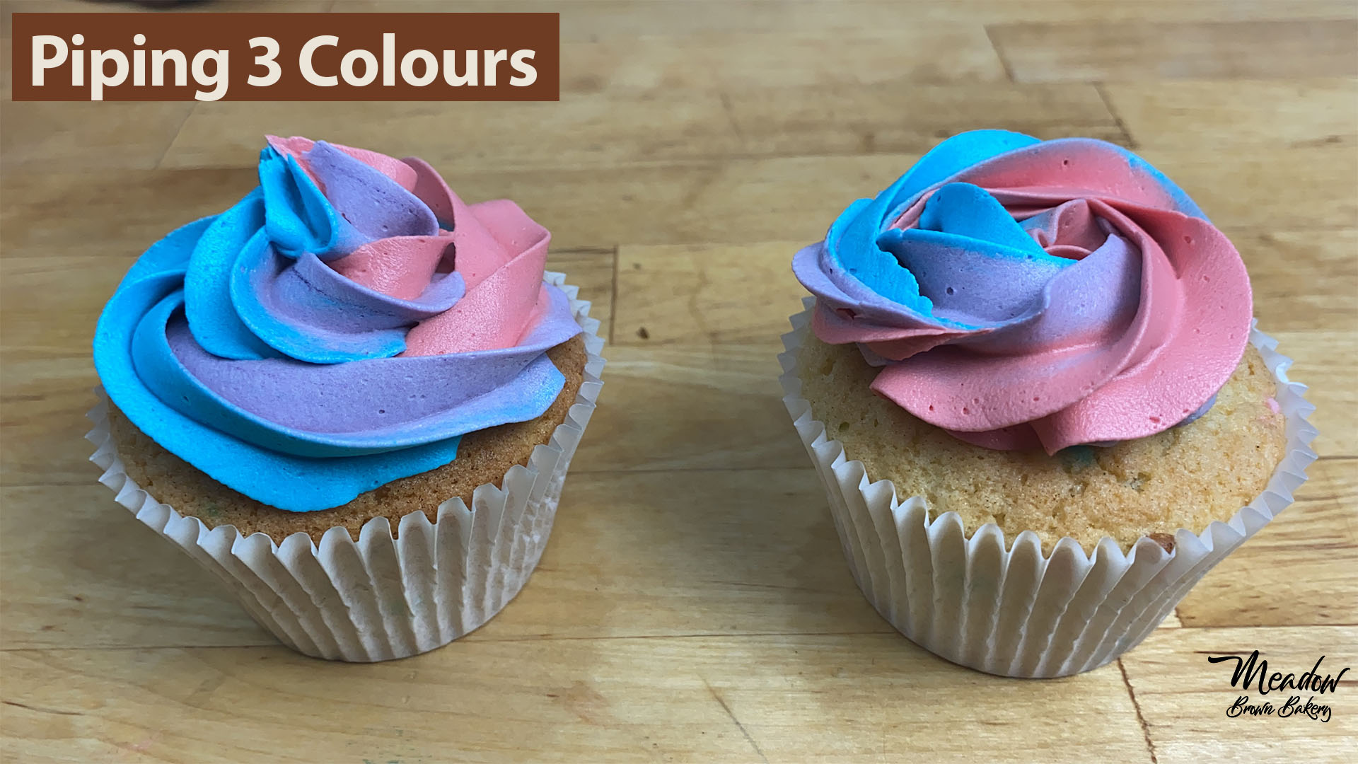 How to pipe 3 colours on cupcakes